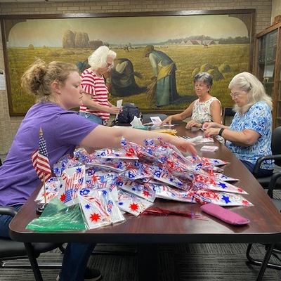 Preparing Educational Materials for 4th Graders