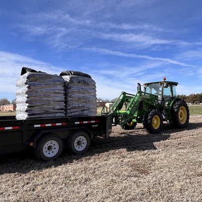Mulch arrival