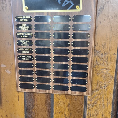 Plaque
